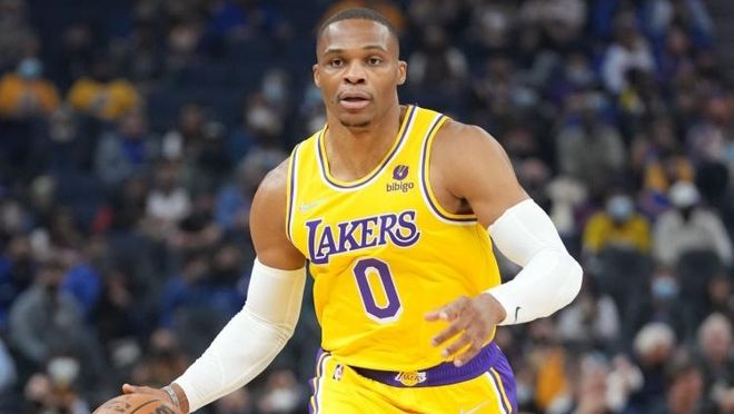 Karsa遭遇五连败，SKT教练面临压力！的简单介绍